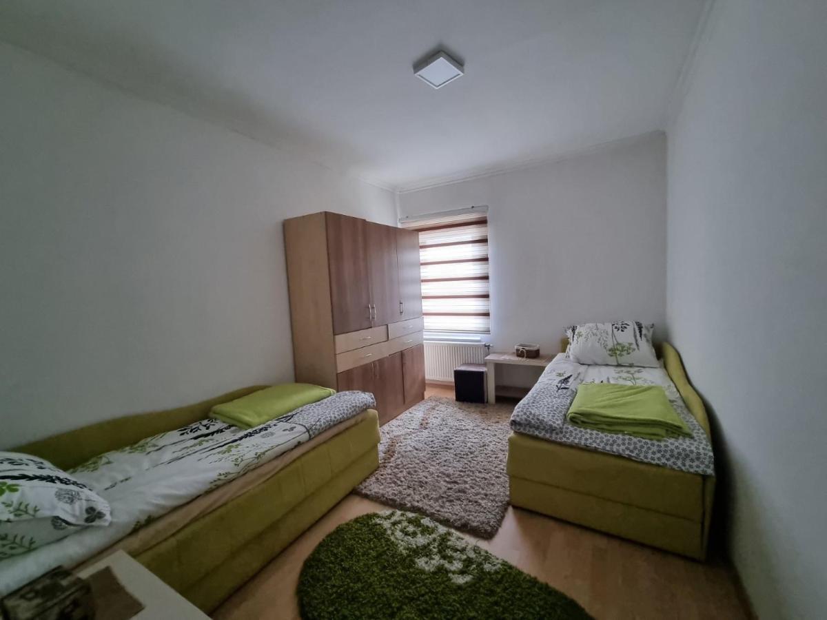 Comfort A&m Apartment *